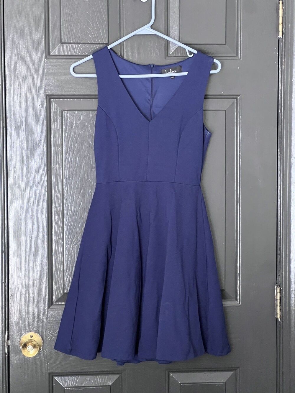 Lulu’s navy Blue V-Neck Dress fit and flair Size S